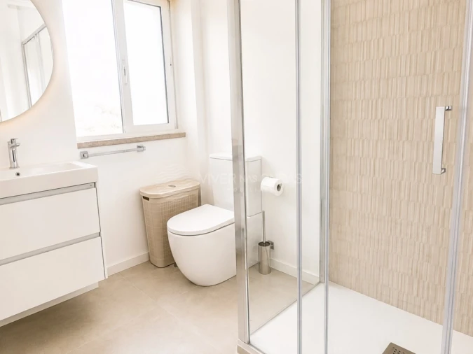 Apartamento T3 para Venda em Almada, Cova da Piedade, Pragal e Cacilhas Foto 9