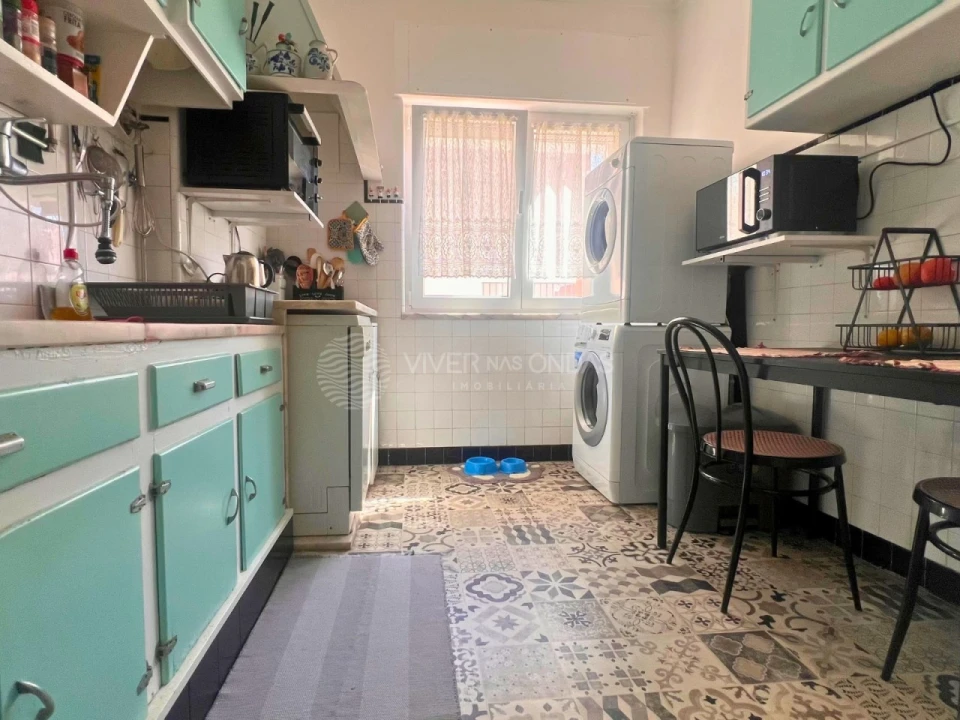 Apartamento T1 para Venda em Costa da Caparica Foto 7