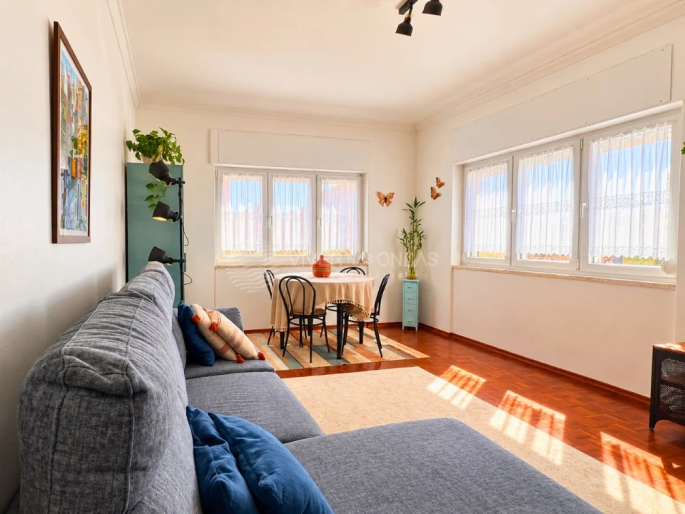 Apartamento T1 para Venda em Costa da Caparica Foto 1