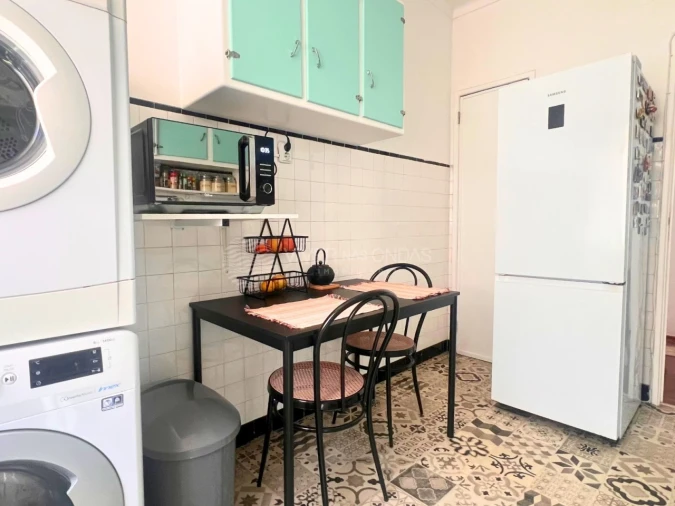 Apartamento T1 para Venda em Costa da Caparica Foto 8