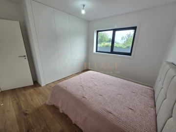 Moradia T2 para Venda em Reboreda e Nogueira
