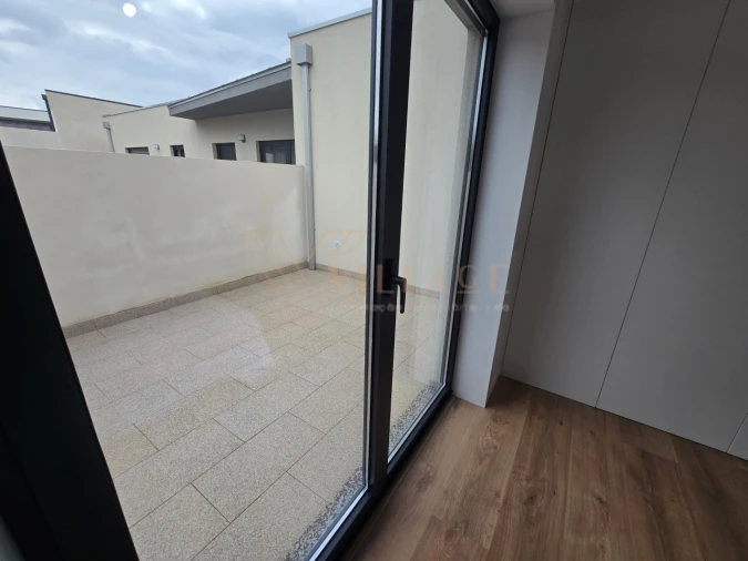 Moradia T2 para Venda em Reboreda e Nogueira Foto 10