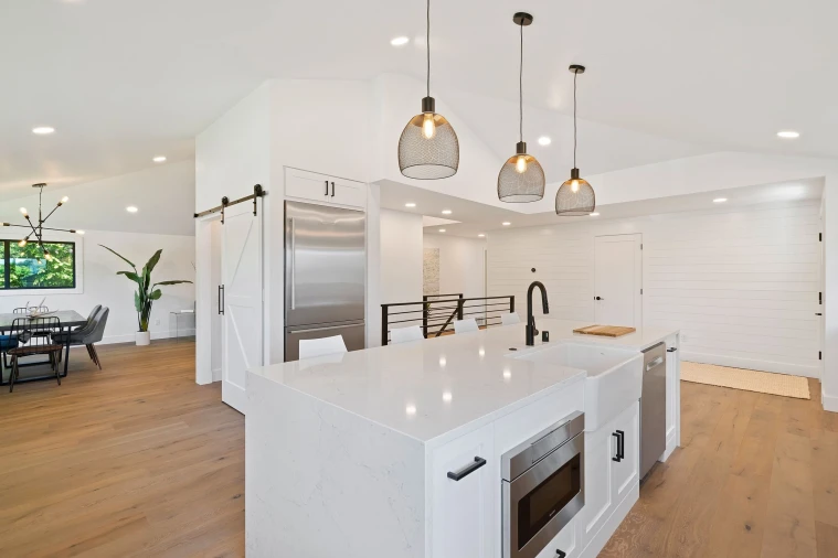 Apartamento T4 para Venda em Quarteira Foto 5