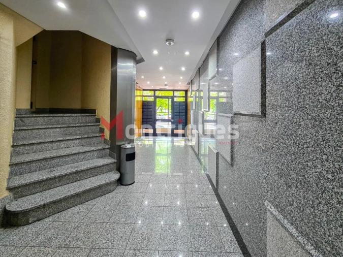 Apartamento T2 para Arrendamento em Parque das Nações Foto 3