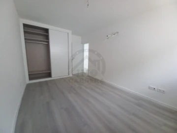 Moradia T3 para Venda em Santo Antonio