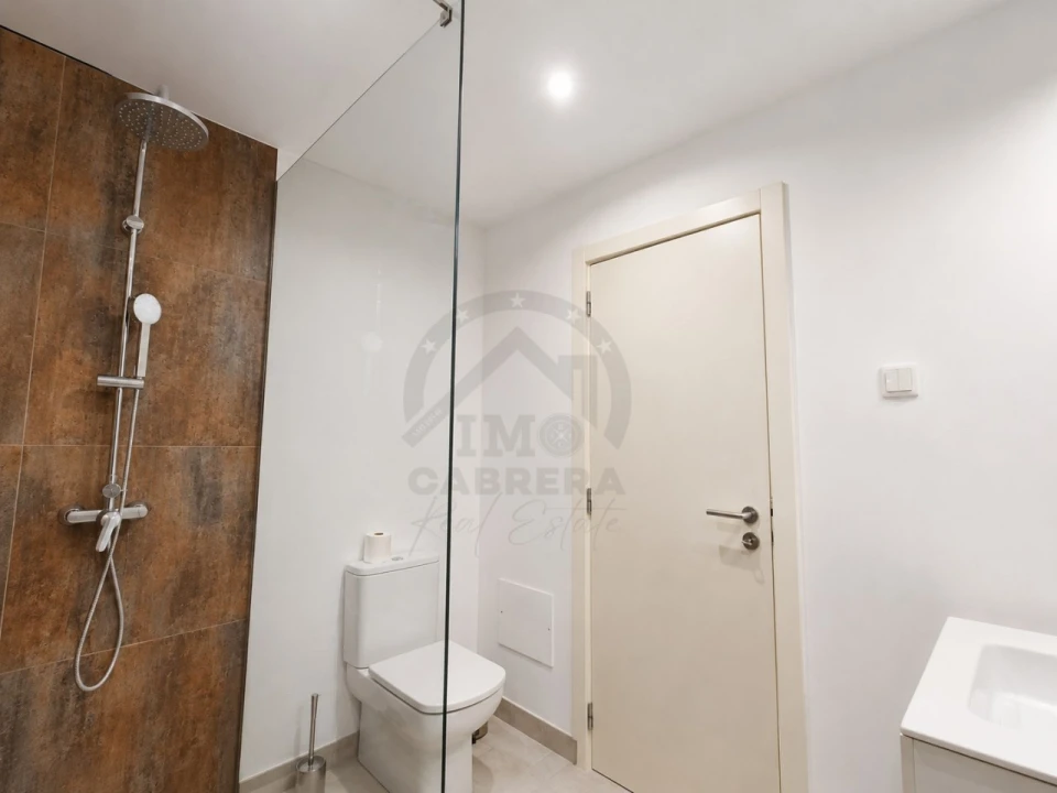 Apartamento T3 para Venda em Caniço Foto 18