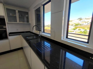 Apartamento T3 para Venda em Caniço