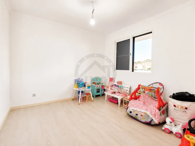 Apartamento T3 para Venda em Caniço Foto 15