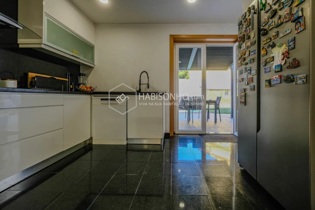 Moradia T3 para Venda em Custóias, Leça do Balio e Guifões Foto 19