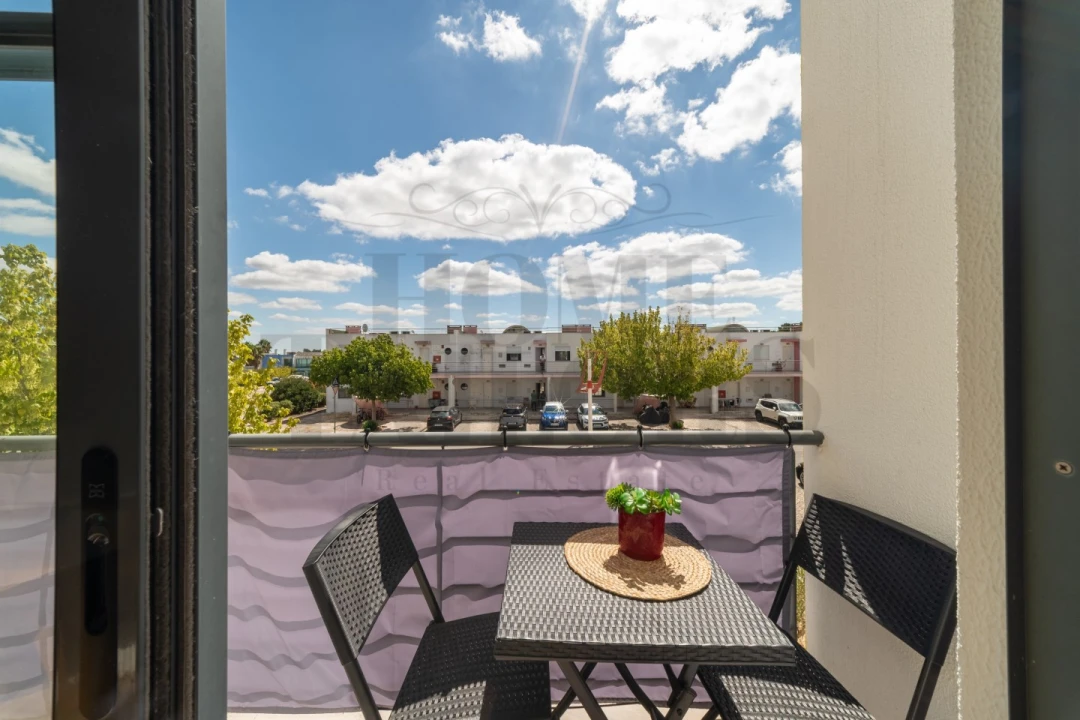 Apartamento T1 para Venda em Quinta do Anjo Foto 7