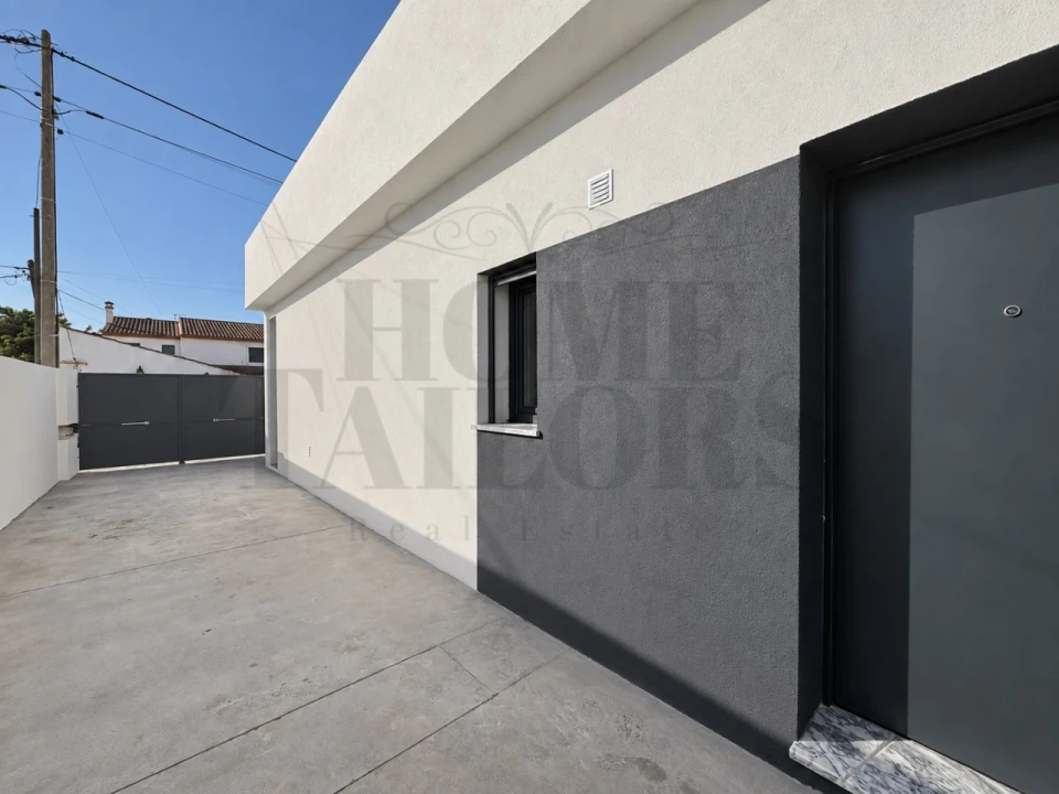 Moradia T3 para Venda em Fernao Ferro Foto 17