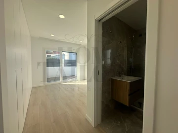 Moradia T3 para Venda em Fernao Ferro