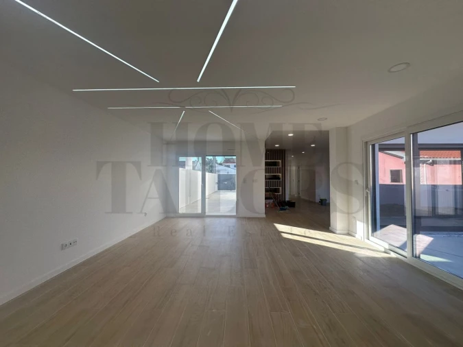 Moradia T3 para Venda em Fernao Ferro Foto 17
