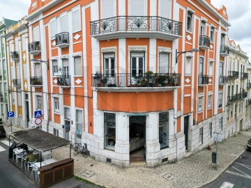 Loja para Cedência de Quotas em Arroios