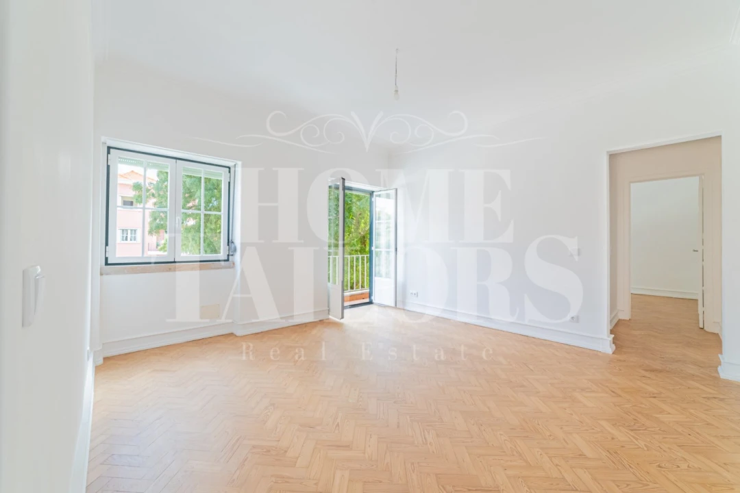 Apartamento T2 para Arrendamento em Alvalade Foto 13