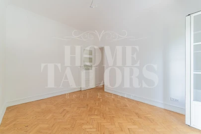 Apartamento T2 para Arrendamento em Alvalade