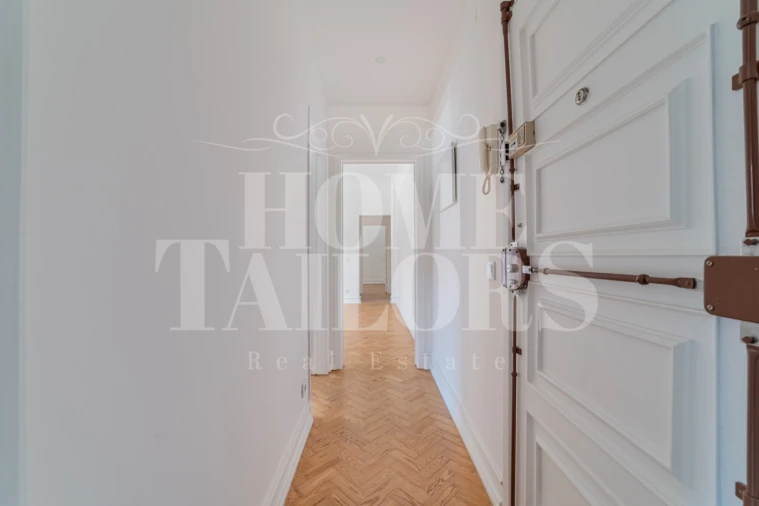 Apartamento T2 para Arrendamento em Alvalade Foto 5