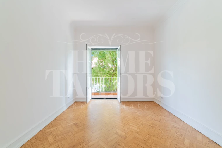 Apartamento T2 para Arrendamento em Alvalade Foto 20