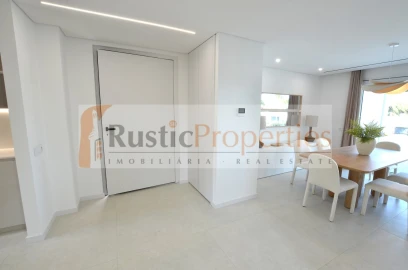 Moradia T3 para Venda em Quarteira