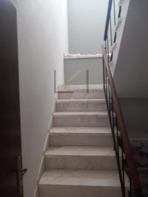 Moradia T4 para Venda em Igreja Nova e Cheleiros