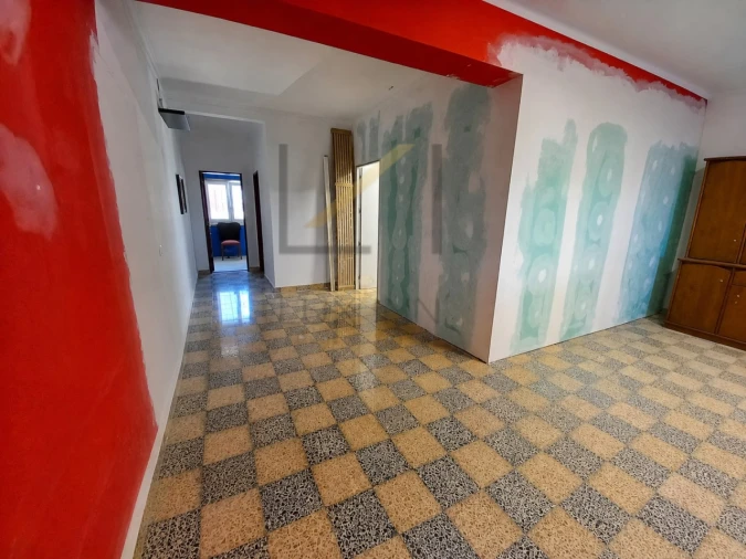 Moradia T4 para Venda em Igreja Nova e Cheleiros Foto 4