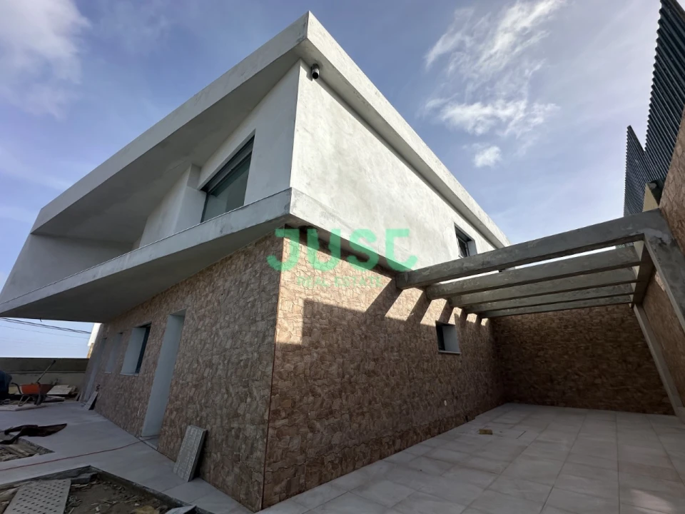 Moradia T3 para Venda em Fernao Ferro Foto 2
