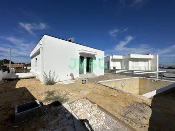 Moradia T3 para Venda em Fernao Ferro