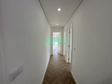 Moradia T3 para Venda em Fernao Ferro