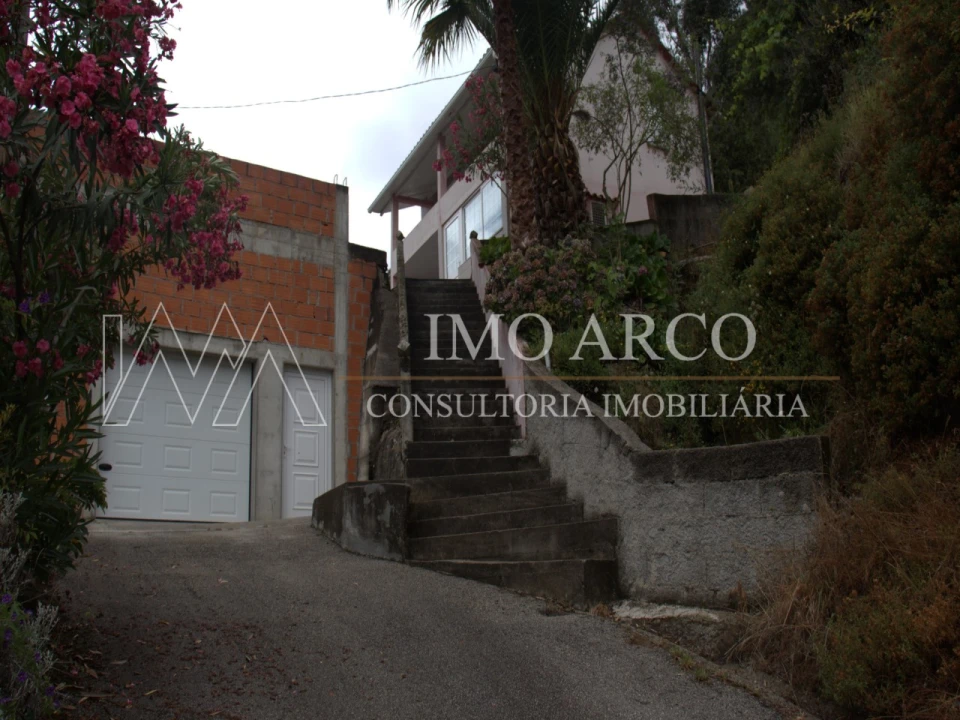 Moradia T3 para Venda em Cerva e Limões Foto 1