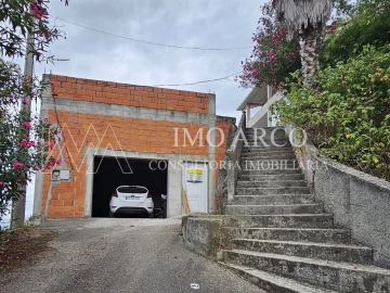 Moradia T3 para Venda em Cerva e Limões