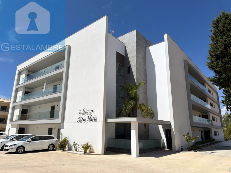 Apartamento T3 para Venda em Albufeira e Olhos de Água Foto 1