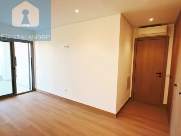 Apartamento T3 para Venda em Albufeira e Olhos de Água