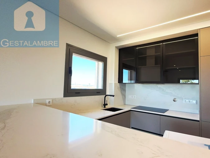Apartamento T3 para Venda em Albufeira e Olhos de Água Foto 9