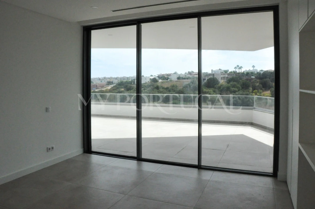 Moradia T5 para Venda em Lagos (São Sebastião e Santa Maria) Foto 46