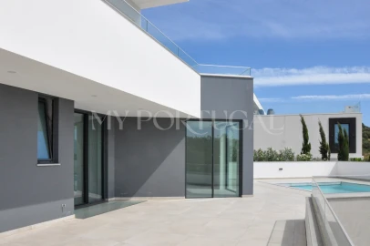 Moradia T5 para Venda em Lagos (São Sebastião e Santa Maria)