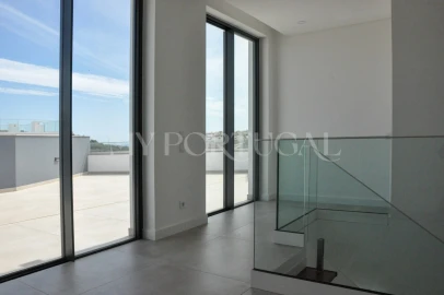 Moradia T5 para Venda em Lagos (São Sebastião e Santa Maria)