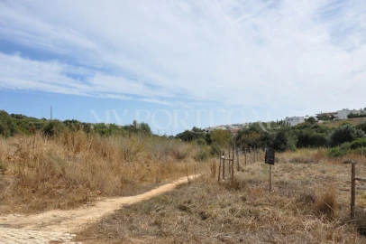 Moradia T5 para Venda em Lagos (São Sebastião e Santa Maria)
