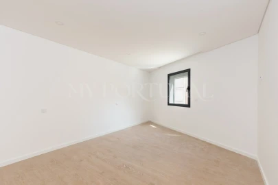 Apartamento T2 para Venda em Esgueira