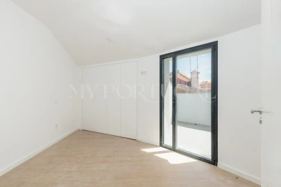 Apartamento T2 para Venda em Esgueira