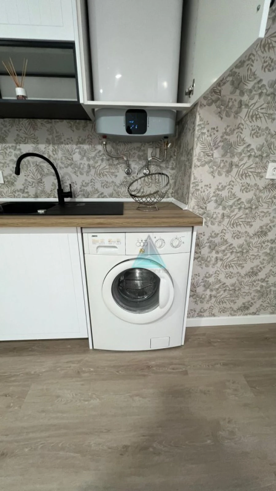 Apartamento T1 para Arrendamento em Laranjeiro e Feijó Foto 4