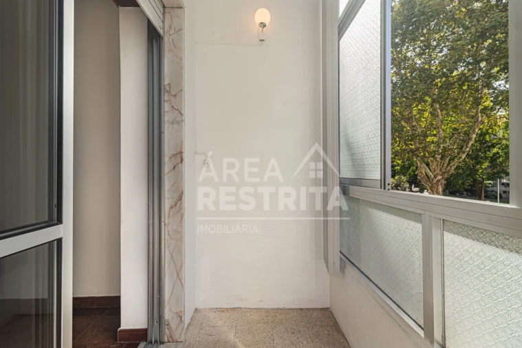 Apartamento T2 para Venda em Amora Foto 4