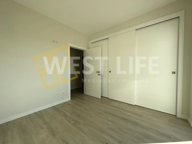 Apartamento T3 para Venda em A dos Cunhados e Maceira Foto 16
