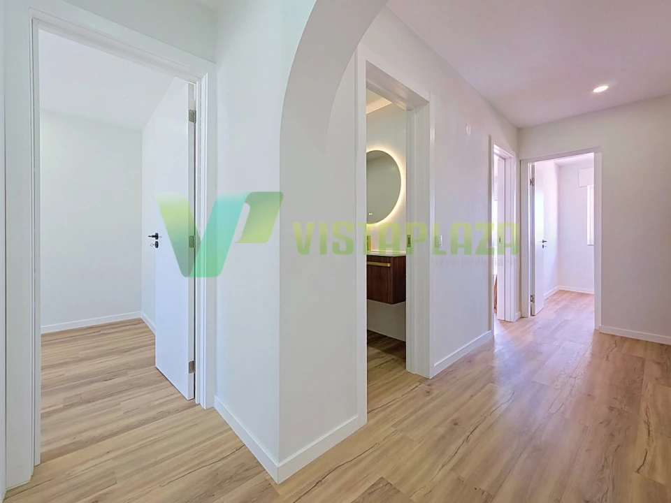 Apartamento T2 para Venda em Lagoa e Carvoeiro Foto 5