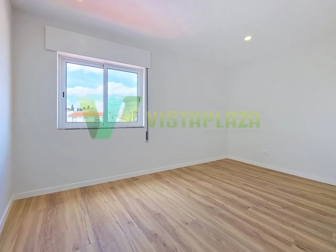 Apartamento T2 para Venda em Lagoa e Carvoeiro Foto 7