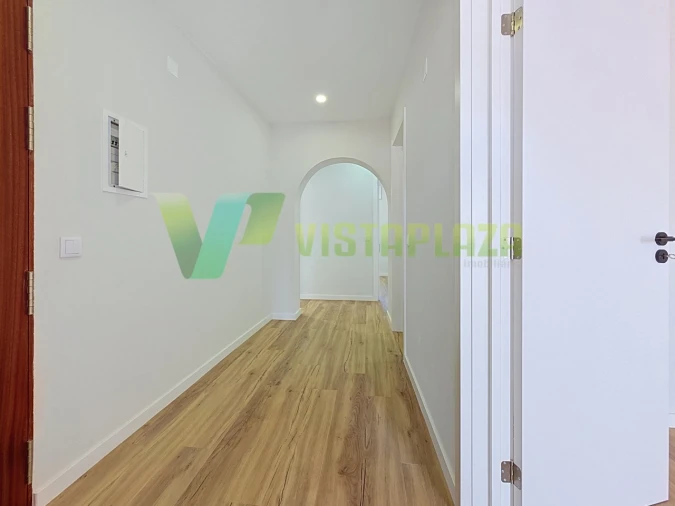 Apartamento T2 para Venda em Lagoa e Carvoeiro Foto 11