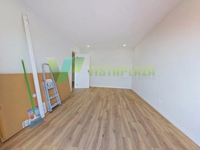 Apartamento T2 para Venda em Lagoa e Carvoeiro Foto 16
