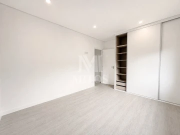 Moradia T6 para Venda em Vila Franca
