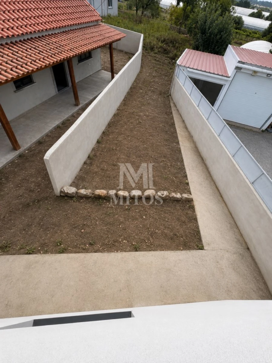 Moradia T6 para Venda em Vila Franca Foto 8