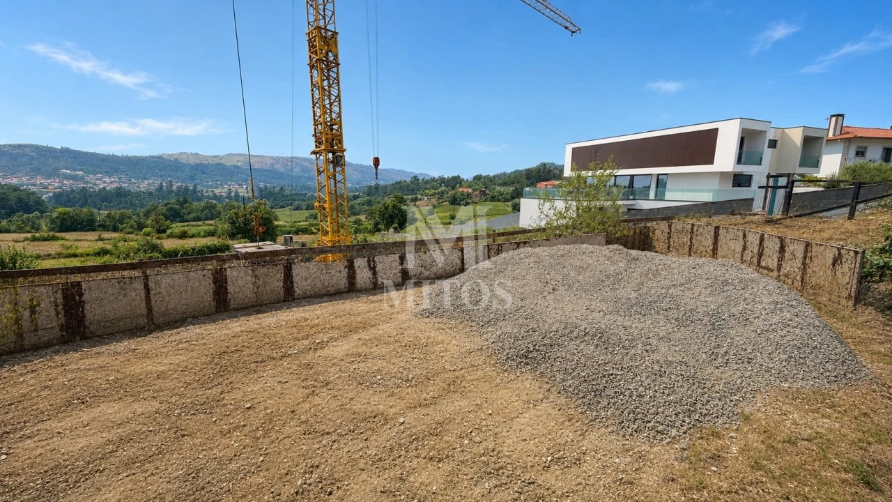 Moradia T3 para Venda em Cossourado Foto 3