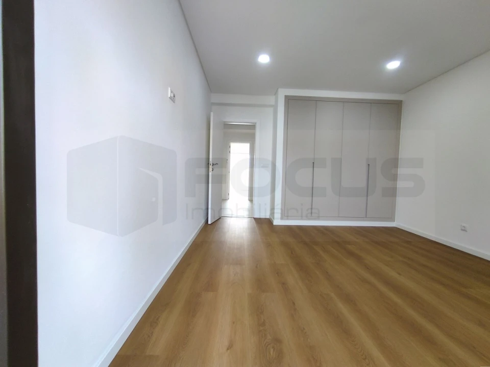 Apartamento T2 para Arrendamento em Glória e Vera Cruz Foto 22
